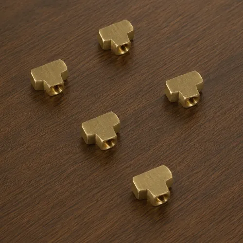Female Pipe Tee Extruded